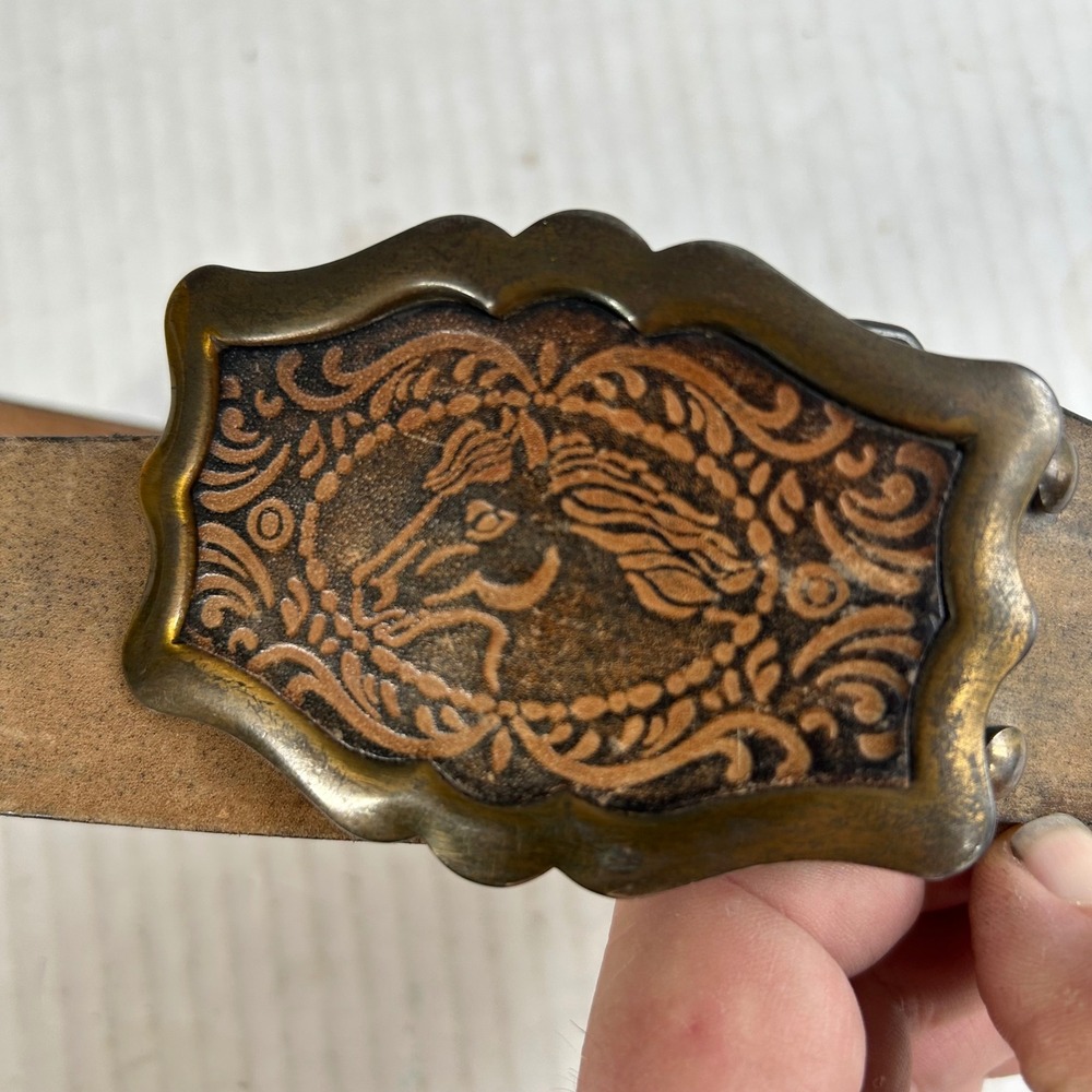 Buxton Vintage Brown Leather Western Horse Head Belt Brass Buckle Size 32 34